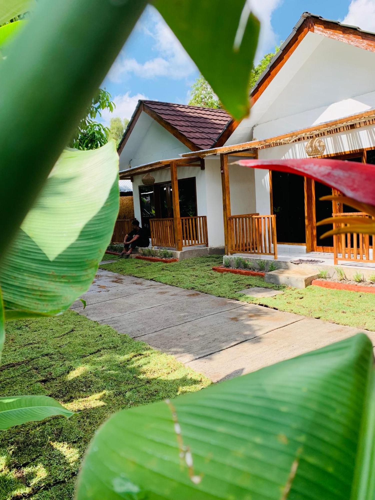 Anjani Larva Cottage - Homestay And Eatery Senaru Luaran gambar