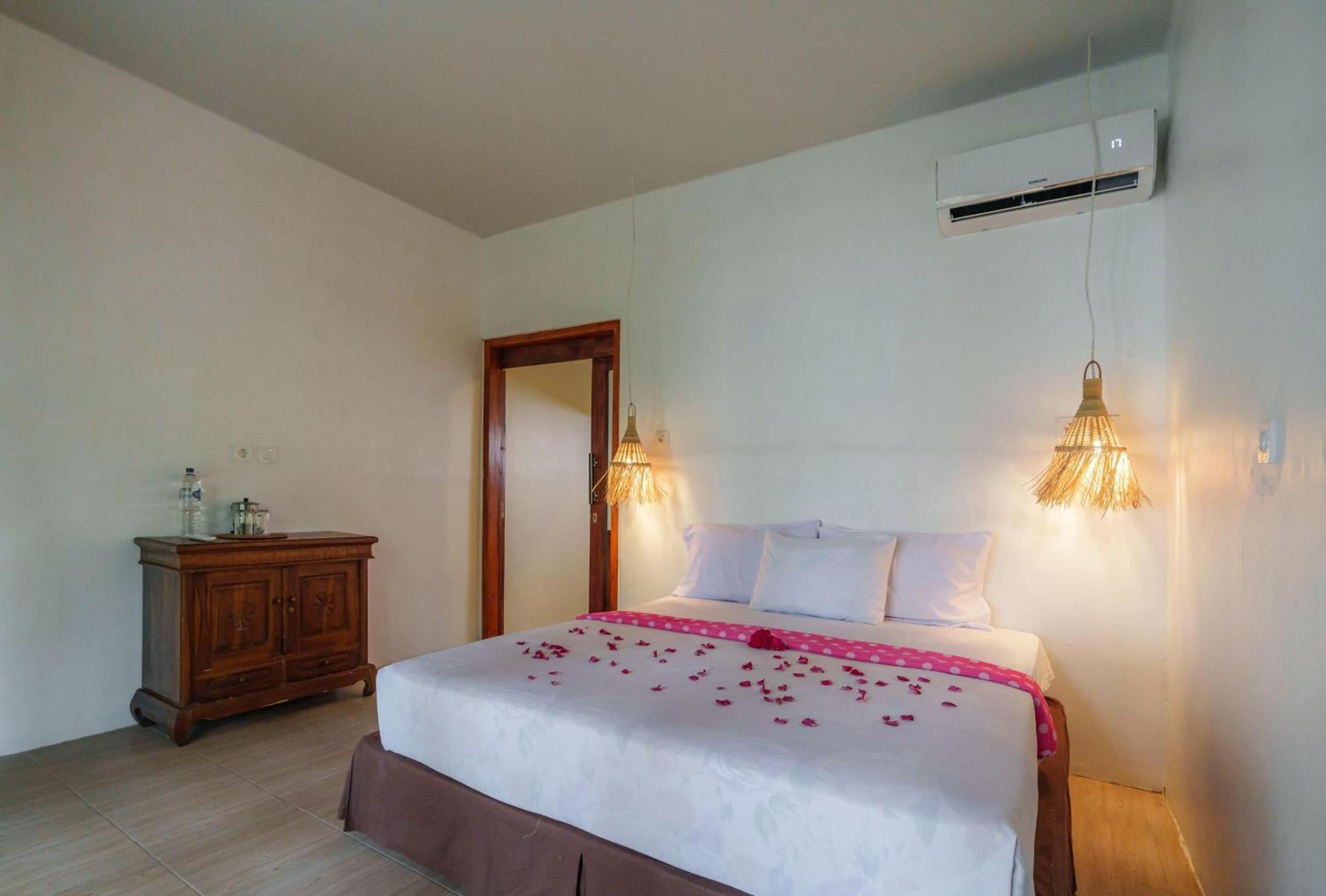 Anjani Larva Cottage - Homestay And Eatery Senaru Luaran gambar