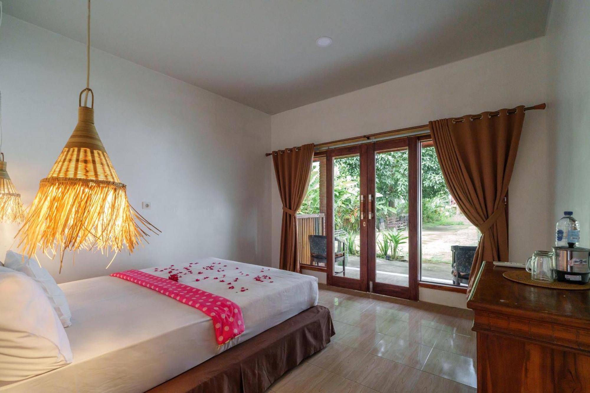 Anjani Larva Cottage - Homestay And Eatery Senaru Luaran gambar